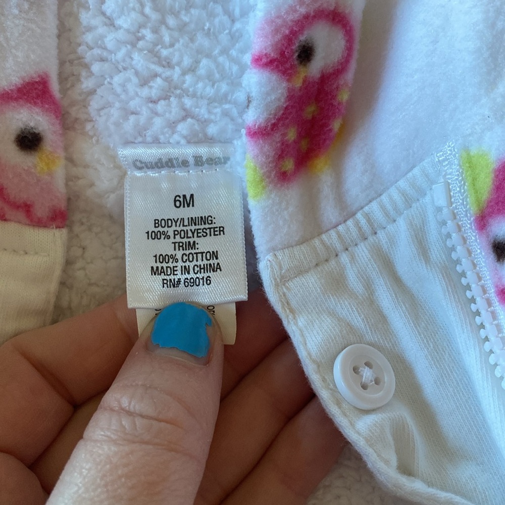 Onsie sweater jacket. - Picture 5 of 5